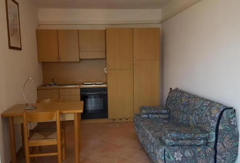آپارتمان 1 خوابه, Albergo Pace