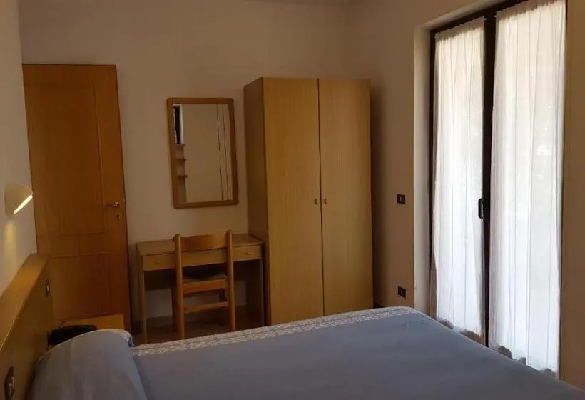 آپارتمان 1 خوابه, Albergo Pace