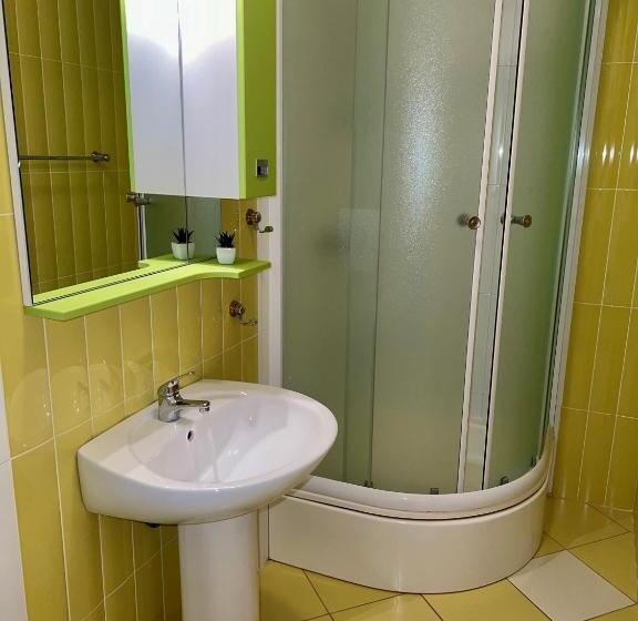 استودیو استاندارد با چشم‌انداز دریا و بالکن, Vespera Apartments