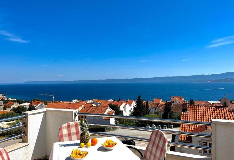 1 Bedroom Penthouse Apartment, Vespera Apartments