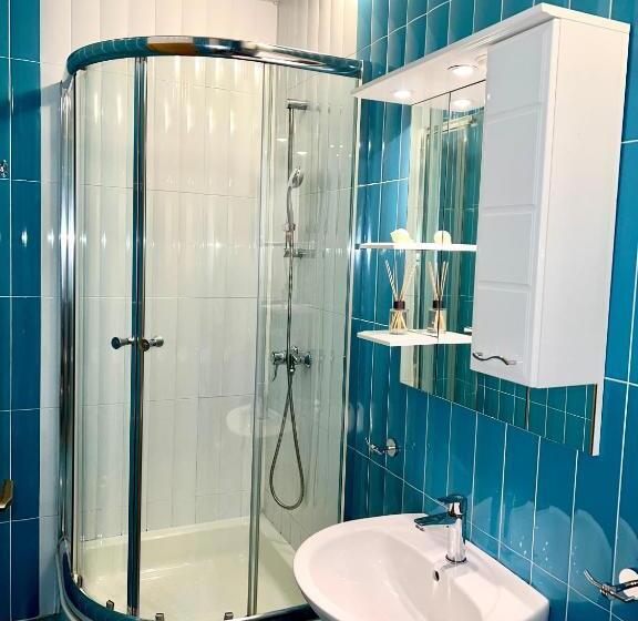1 Bedroom Penthouse Apartment, Vespera Apartments