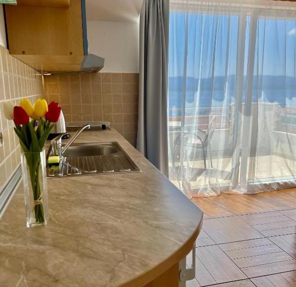 استودیوی استاندارد با چشم‌انداز دریا, Vespera Apartments