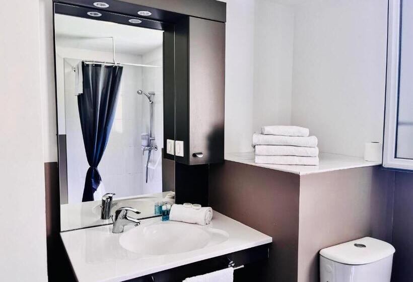 إستديو عائلى, Residence Chateau Du Mee