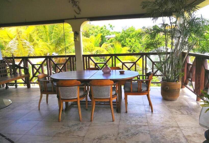 آپارتمان 1 خوابه, Villa Touloulou