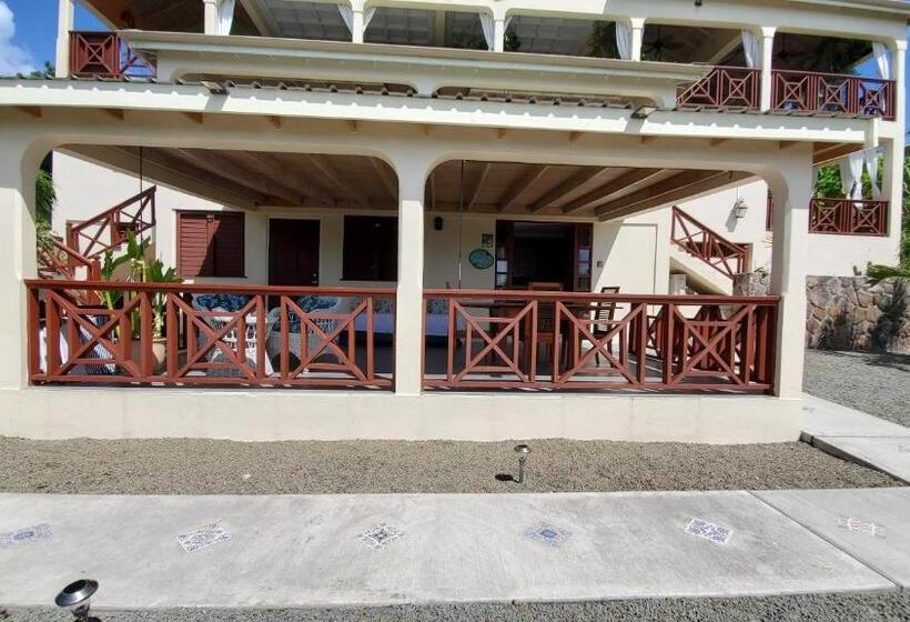 آپارتمان 1 خوابه همکف, Villa Touloulou