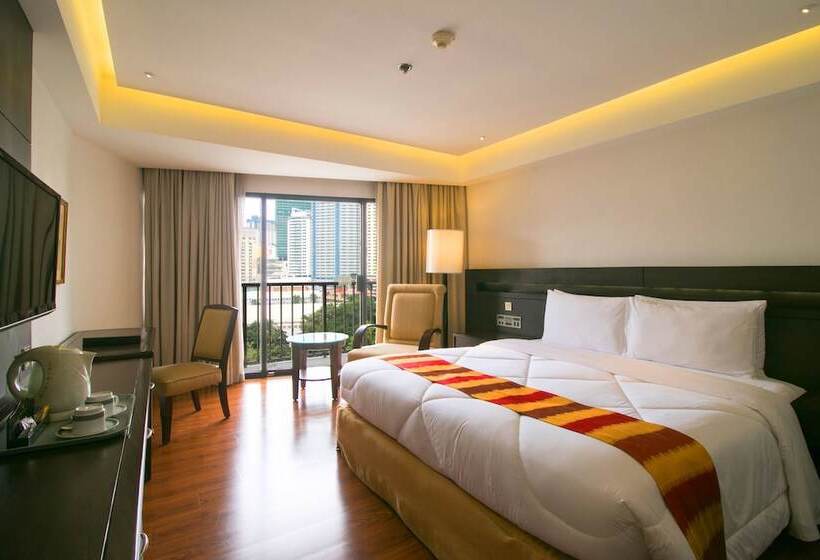 اتاق لوکس, Century Park