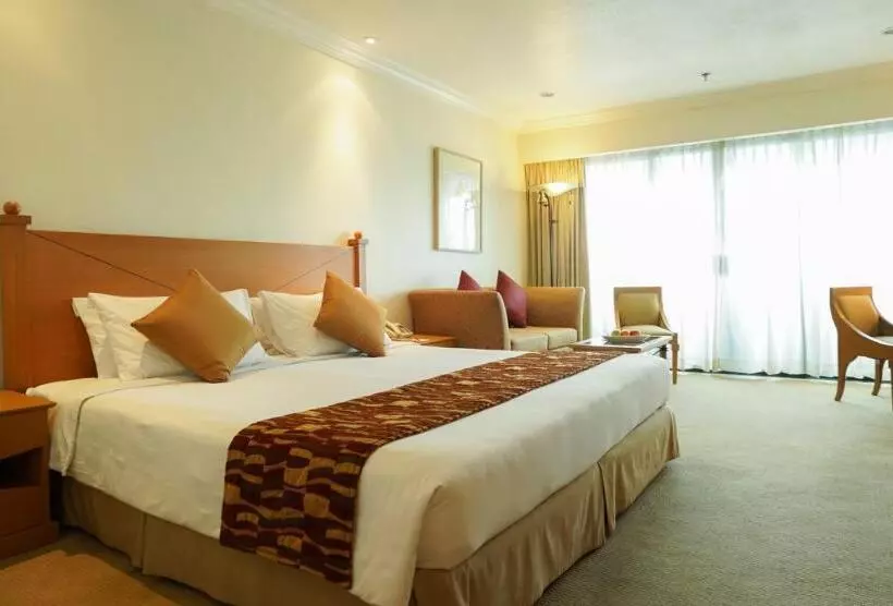 اتاق لوکس با تخت بزرگ, The Heritage Hotel Manila
