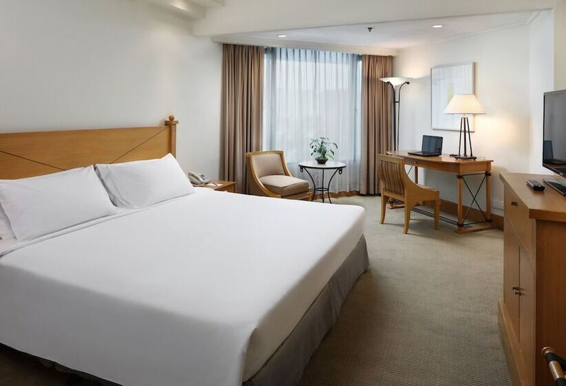 اتاق لوکس با تخت بزرگ, The Heritage Hotel Manila