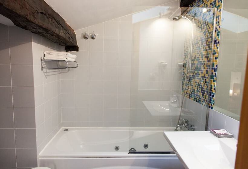 标准间, Posada Giraldilla