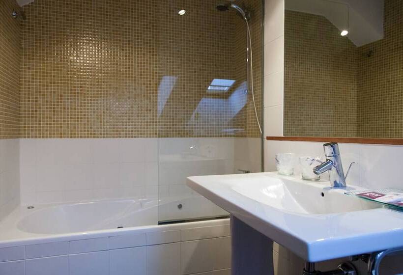 标准间, Posada Giraldilla