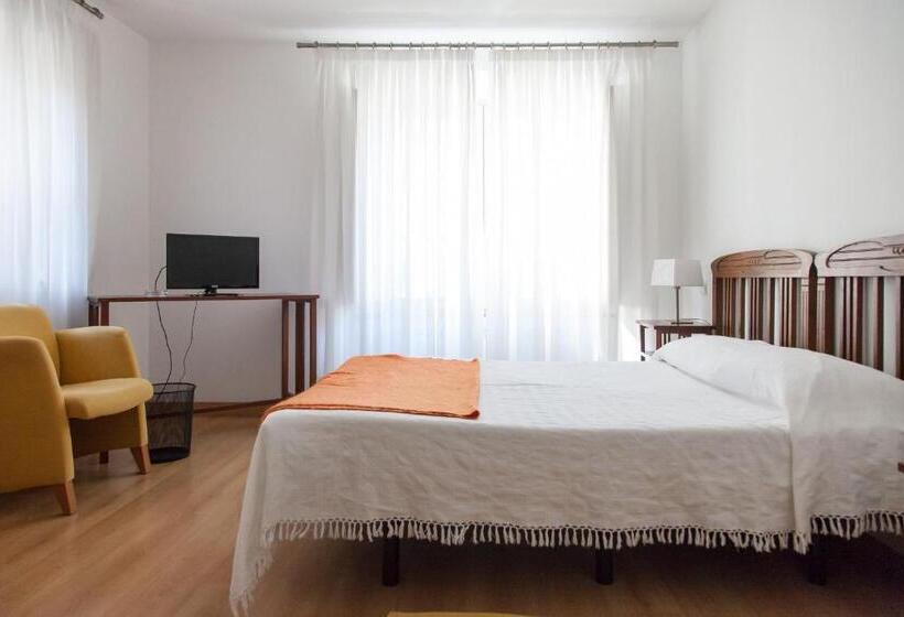 标准间, Posada Giraldilla