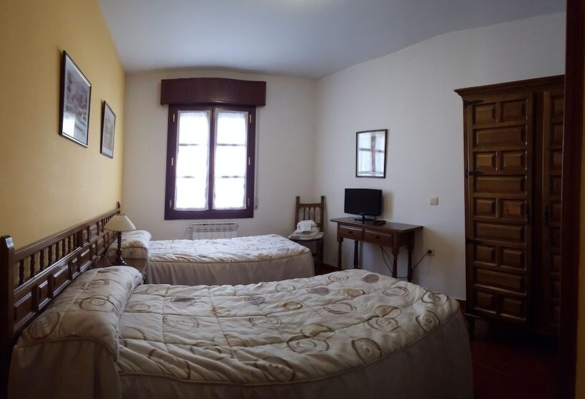 اتاق استاندارد, Las Cantigas