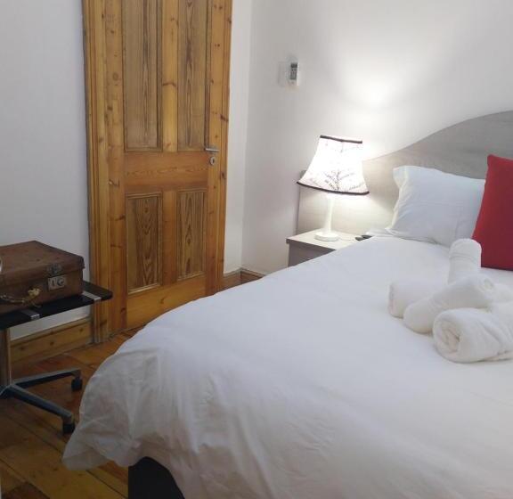 스탠다드 룸, Savoy Hotel Beaufort West