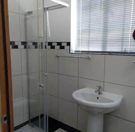 エコノミーシングルルーム, Savoy Hotel Beaufort West