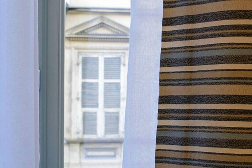 غرفة قياسية, Torino Porta Susa