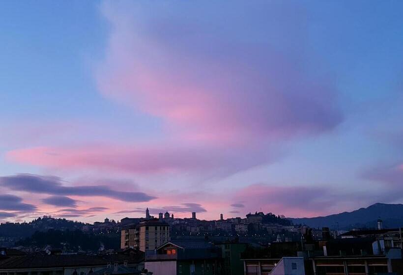 سوییت جونیور, Made In Italy