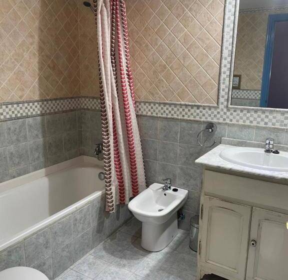 חדר סטנדרט, Kaia