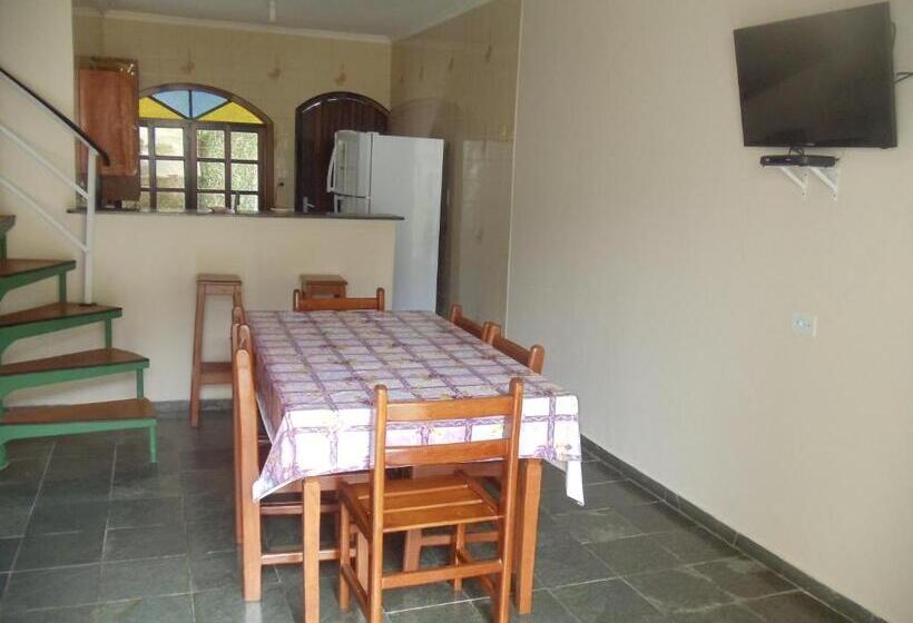 کلبه ییلاقی, Pousada E Residencial Villafranca