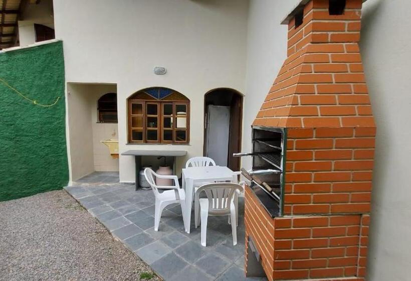 کلبه ییلاقی, Pousada E Residencial Villafranca