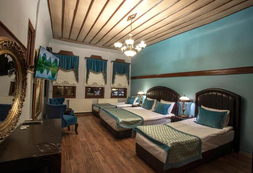 اتاق استاندارد چهار تخته, Emin Efendi Konaklari