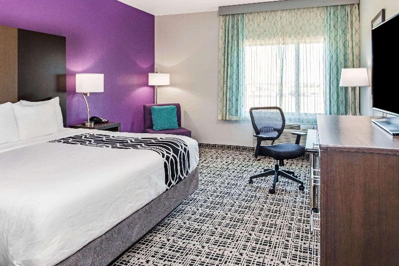 带大床的标准间, La Quinta By Wyndham Lubbock South