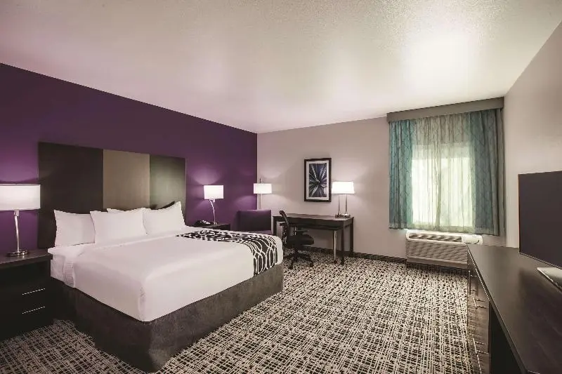身障者適用キングサイズベッドルーム, La Quinta By Wyndham Lubbock South