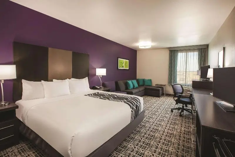 身障者適用キングサイズベッドルーム, La Quinta By Wyndham Lubbock South
