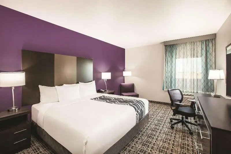身障者適用キングサイズベッドルーム, La Quinta By Wyndham Lubbock South