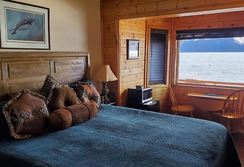 اتاق لوکس با چشمانداز دریا, Resurrection Lodge On The Bay