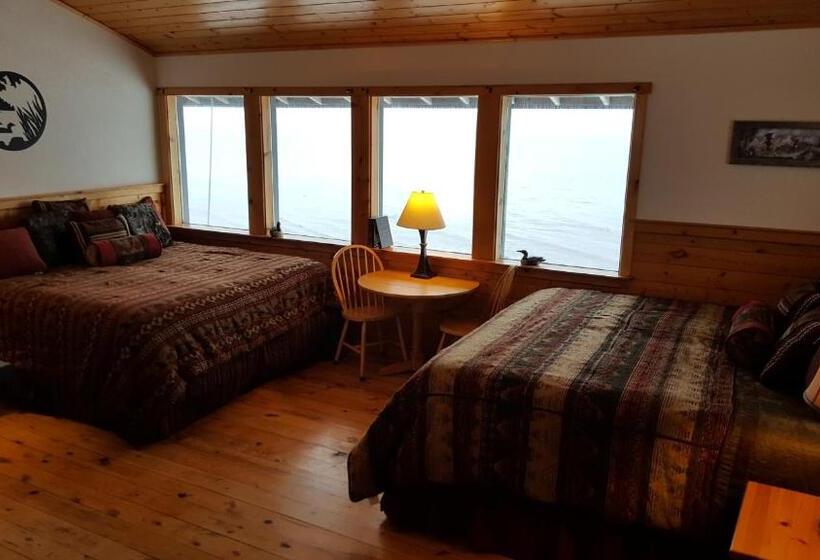 اتاق سوپریور خانوادگی, Resurrection Lodge On The Bay