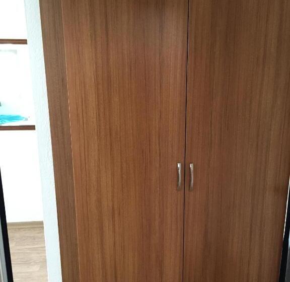 اتاق استاندارد سه نفره, Tay Pansiyon