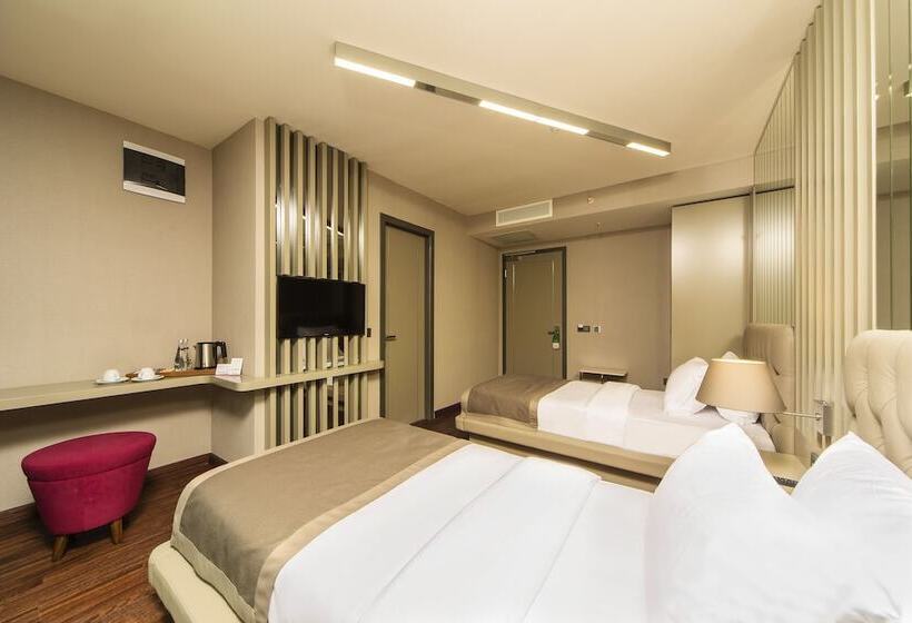 デラックスルーム, The City Suites