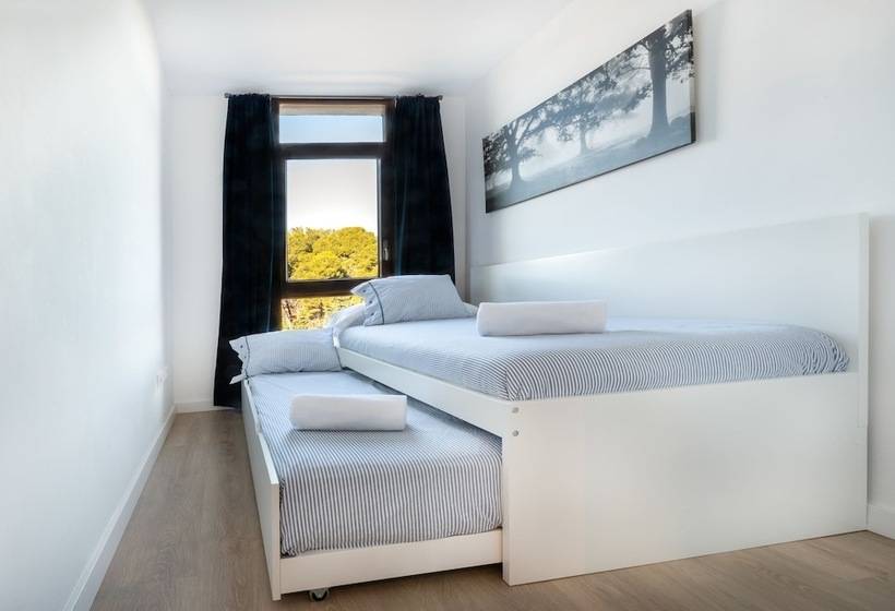 Superior 2-bedroom flat with sea view, Agaró Cambrils Apartments