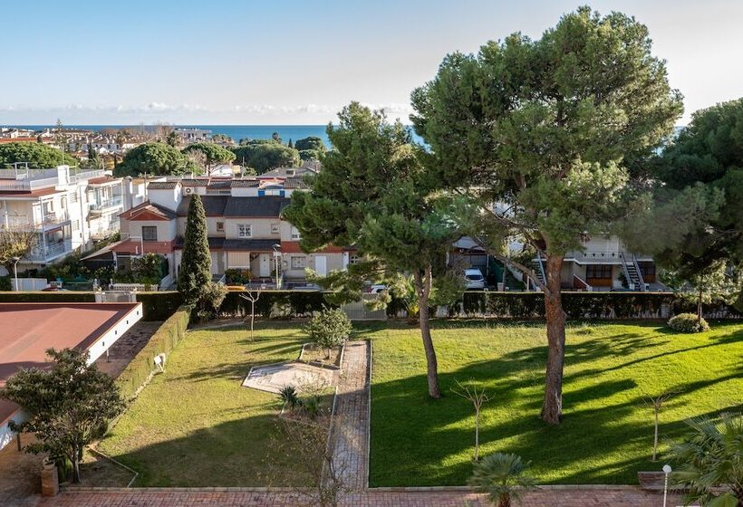 Superior 2-bedroom flat with sea view, Agaró Cambrils Apartments