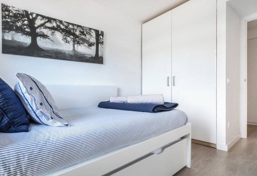 Superior 2-bedroom flat with sea view, Agaró Cambrils Apartments