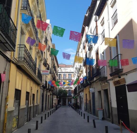 اتاق استاندارد, Hostal Artistic B&b