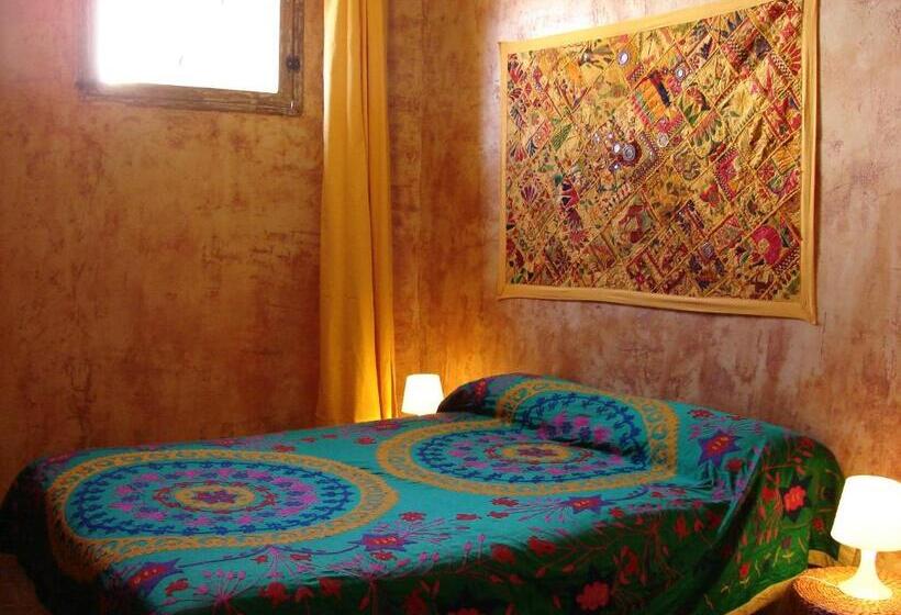 اتاق استاندارد, Hostal Artistic B&b