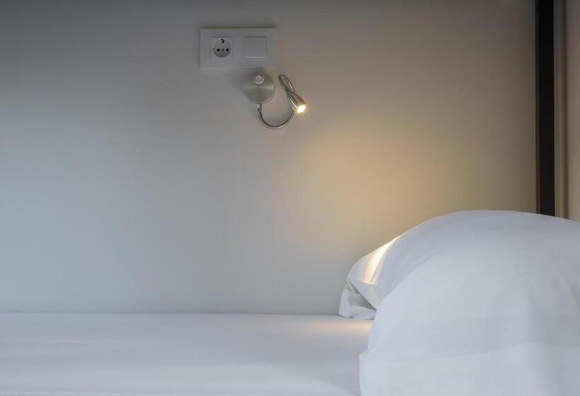 共用房间的床, Hostel La Pedriza