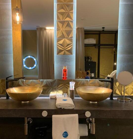 Номер Deluxe с Балконом, Mamma Mia Hotel Boutique   Only Adults
