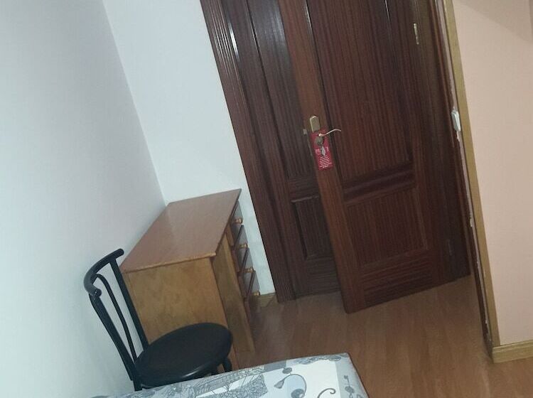 اتاق اکونومی یک تخته, New Go Inn