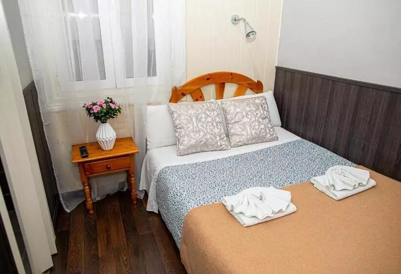 اتاق عادی اینتریور, New Go Inn