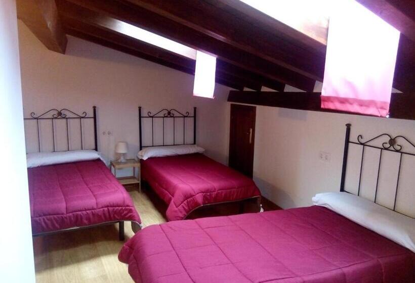 اتاق استاندارد چهار تخته, La Casa De Mi Abuela