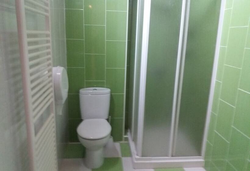 Quarto Triplo Estandar, La Casa De Mi Abuela
