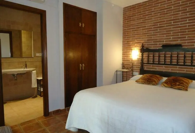 スーペリアースイート, Hostal Casa Laure Y Mª Jose
