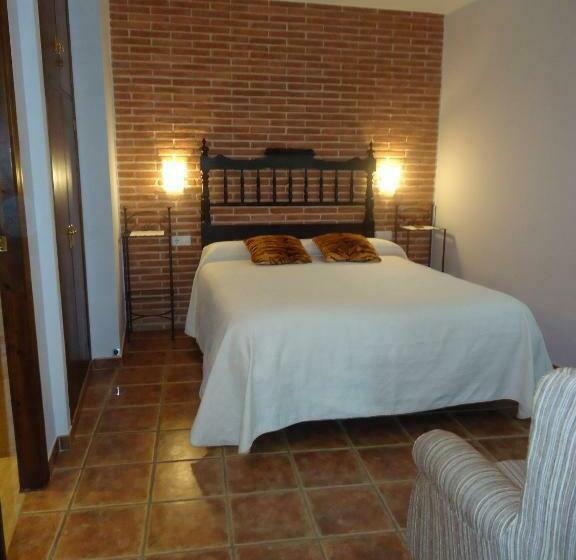 Suíte Superior, Hostal Casa Laure Y Mª Jose