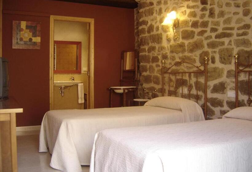 스탠다드 발코니 룸, Hostal Casa Laure Y Mª Jose