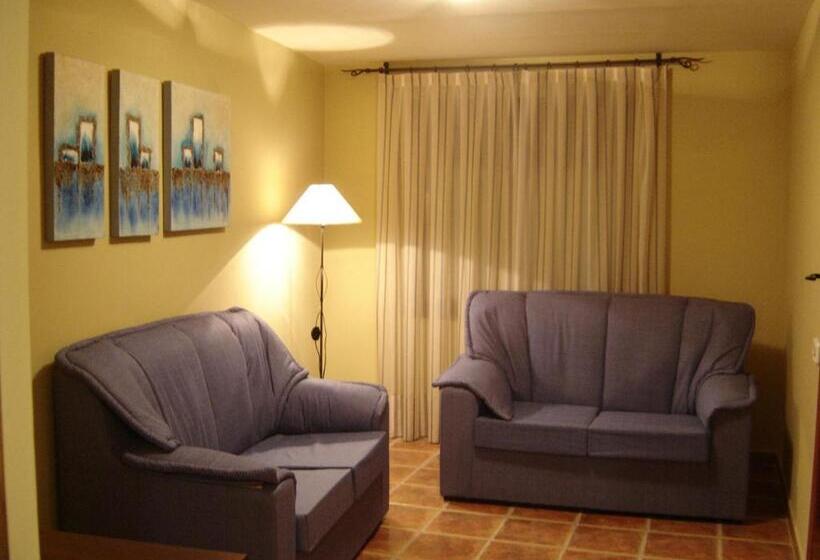 테라스 주니어 스위트, Hostal Casa Laure Y Mª Jose