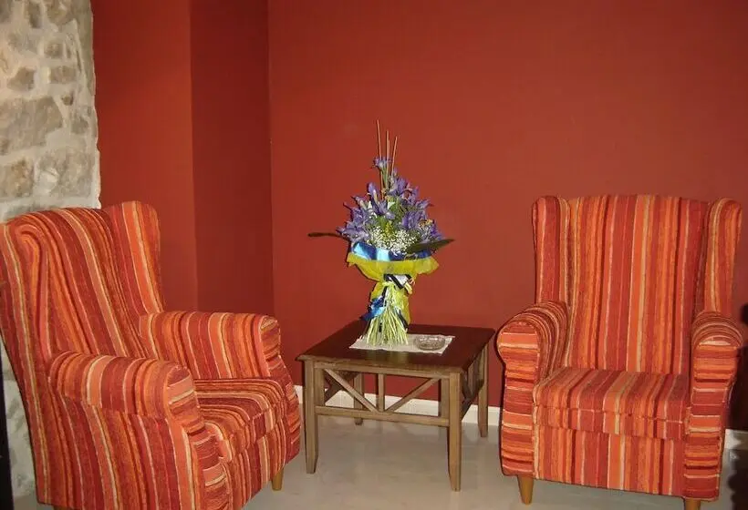 バルコニー付きスタンダードルーム, Hostal Casa Laure Y Mª Jose