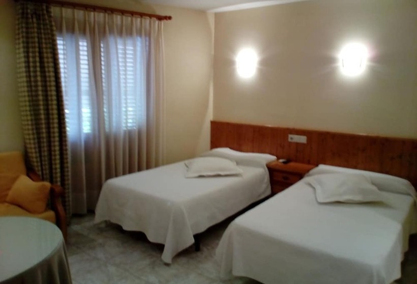 اتاق استاندارد, Hostal Lopez