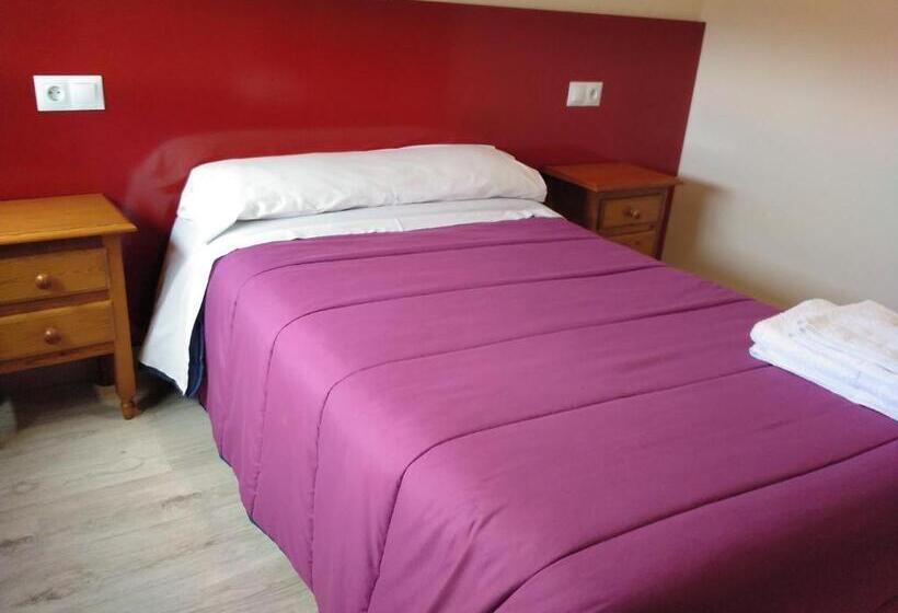 スタンダードルーム, Hostal Orly